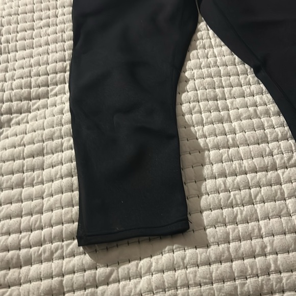 Copper Slim Thermal Capri Leggings w/ Mesh on legs - Picture 3 of 9